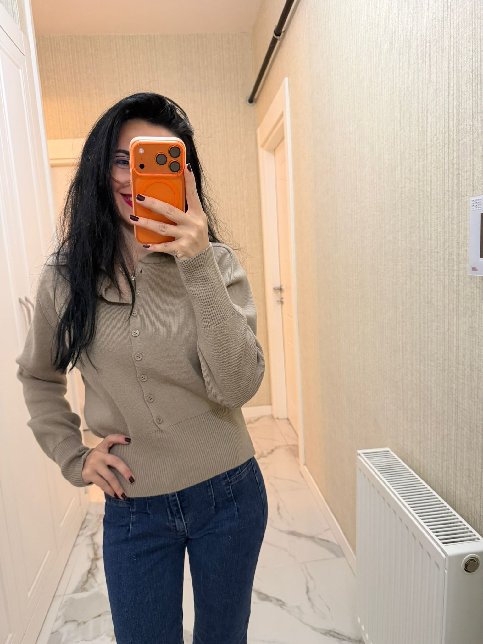 Bej Polo Yaka Düğmeli İnce Triko Kazak POM-2587