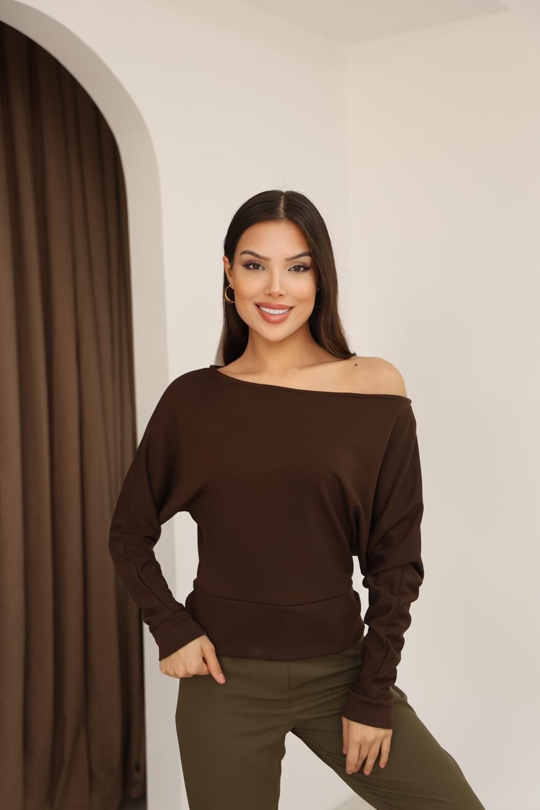 Bej Kayık Yaka Yarasa Kol Bluz FC0109