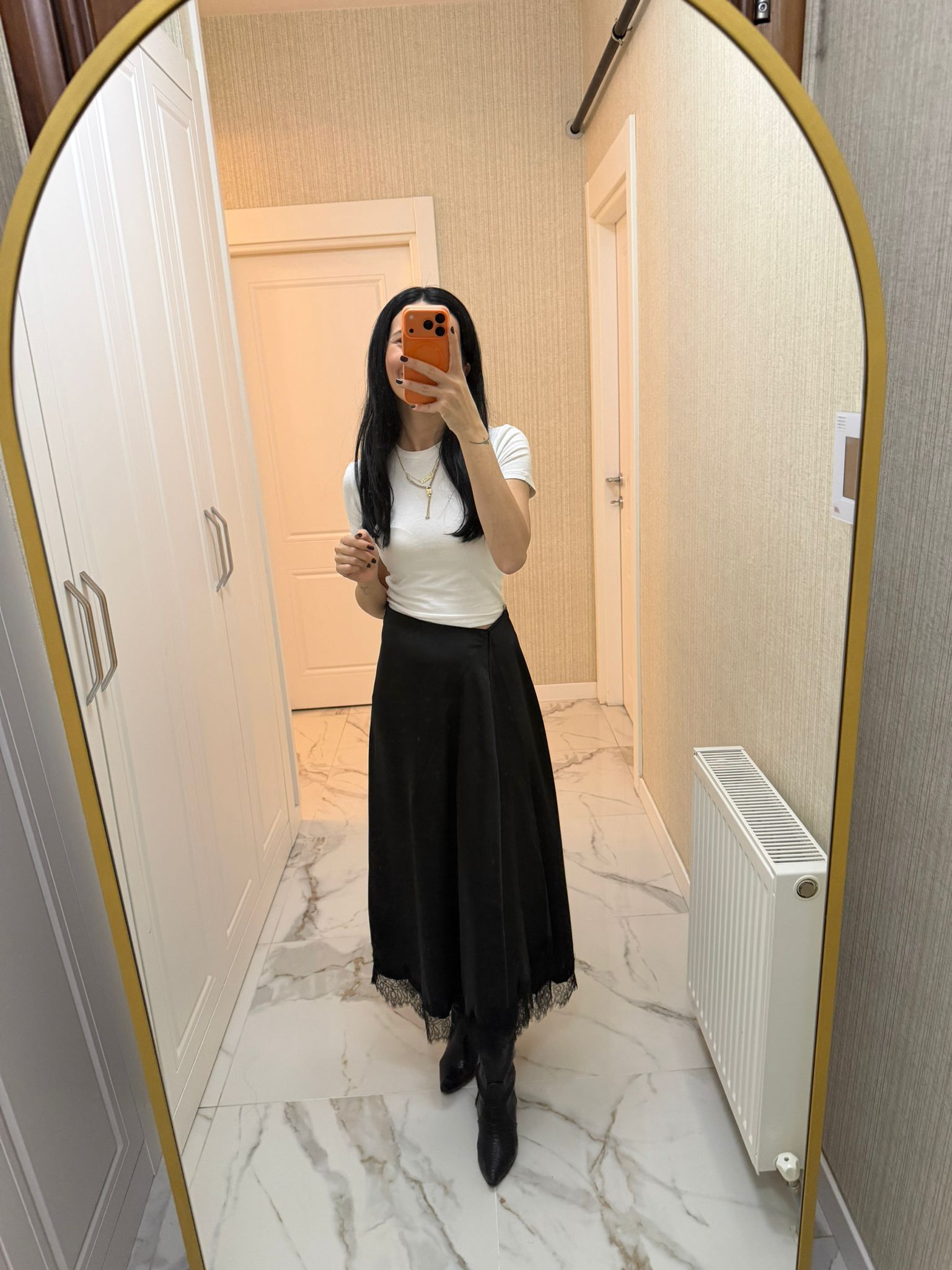 Siyah Dantel Detay Saten Etek TŞ D-2930