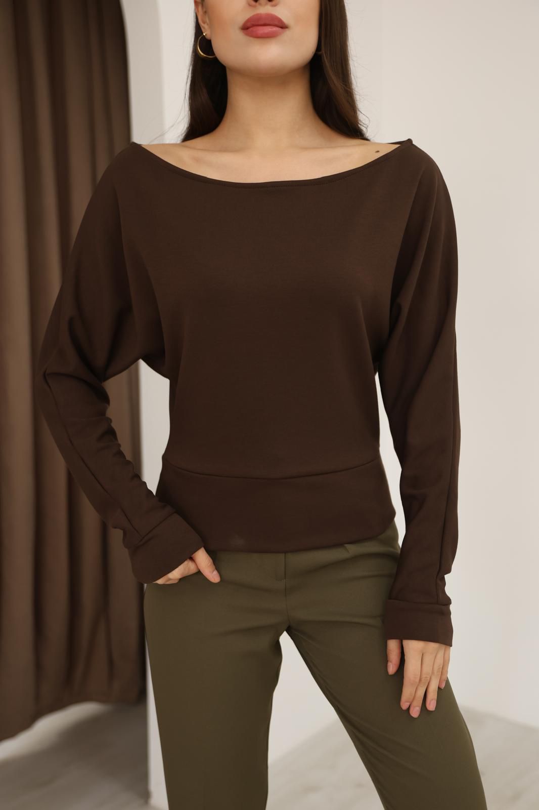 Kahverengi Kayık Yaka Yarasa Kol Bluz FC0109