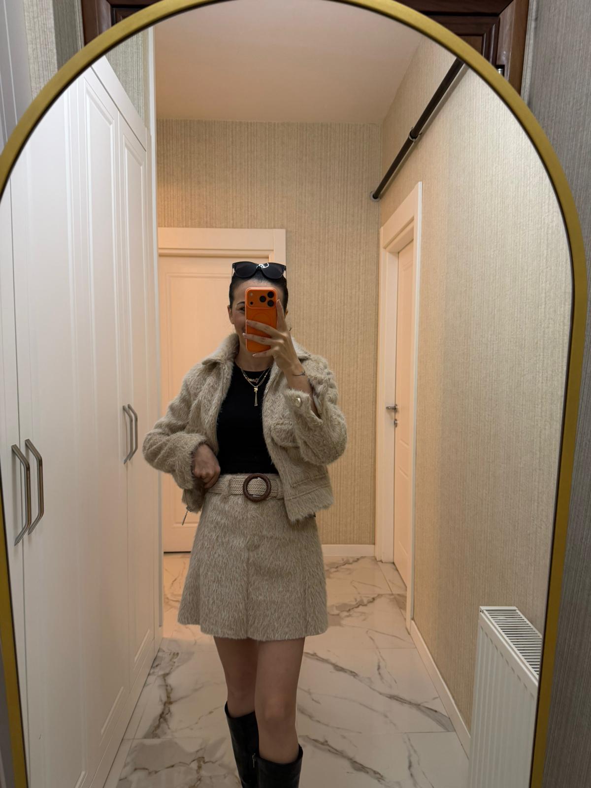 Bej Sakal Kumaş Fermuarlı Ceket TŞ1982