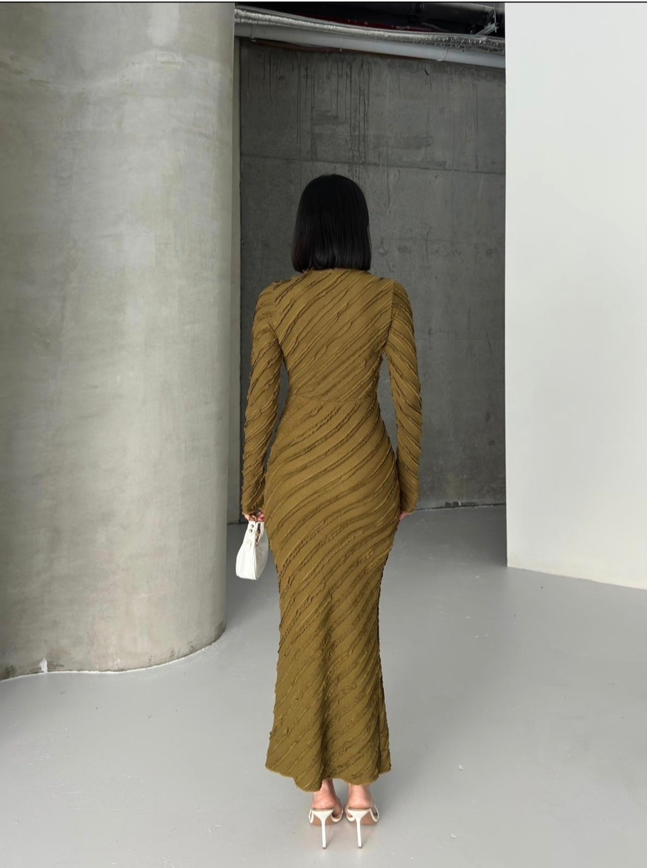 Yeşil Fırfırlı V Yaka Elbise S-1324