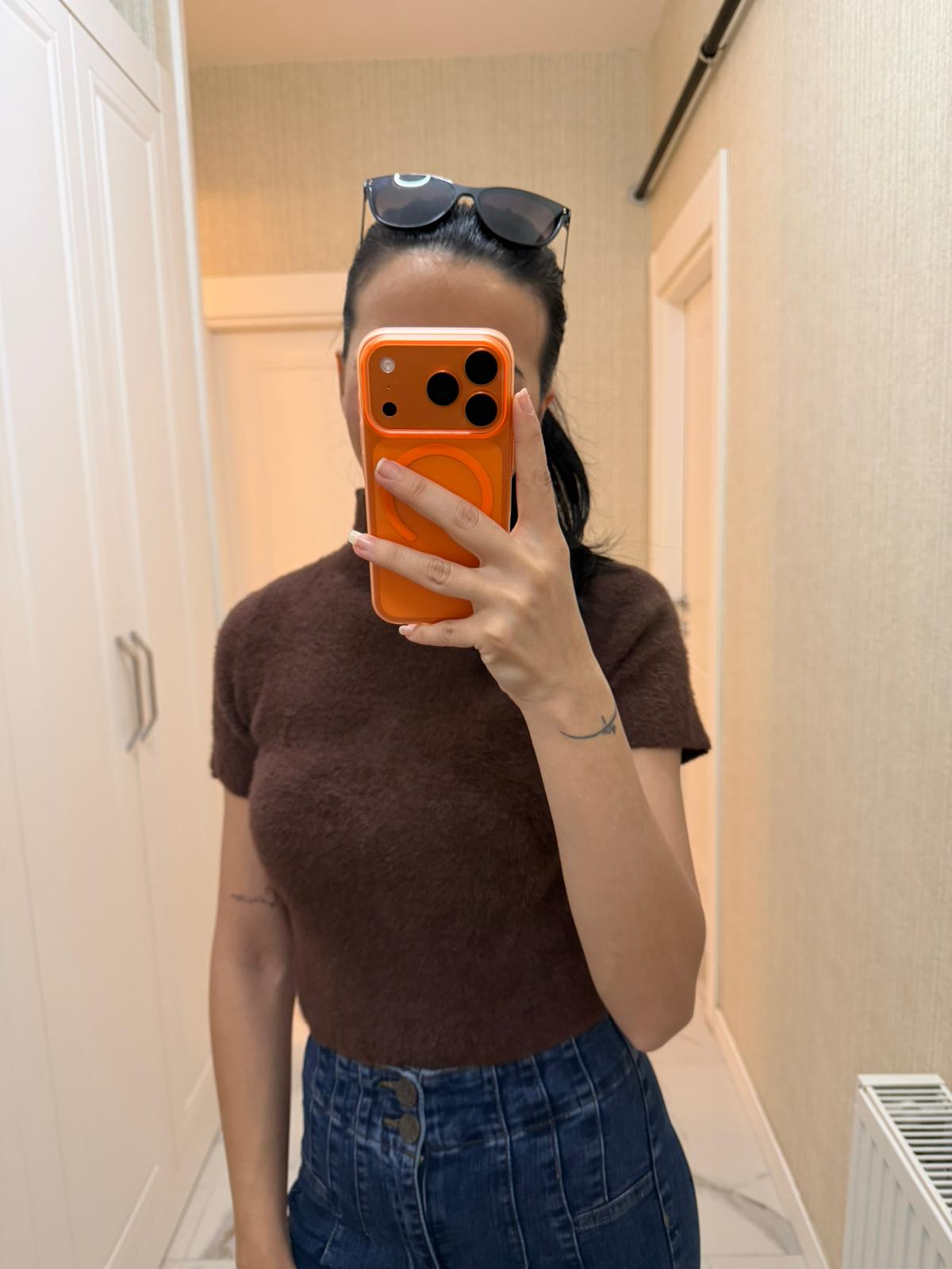 Kahverengi Yumoş Triko Crop TY-058