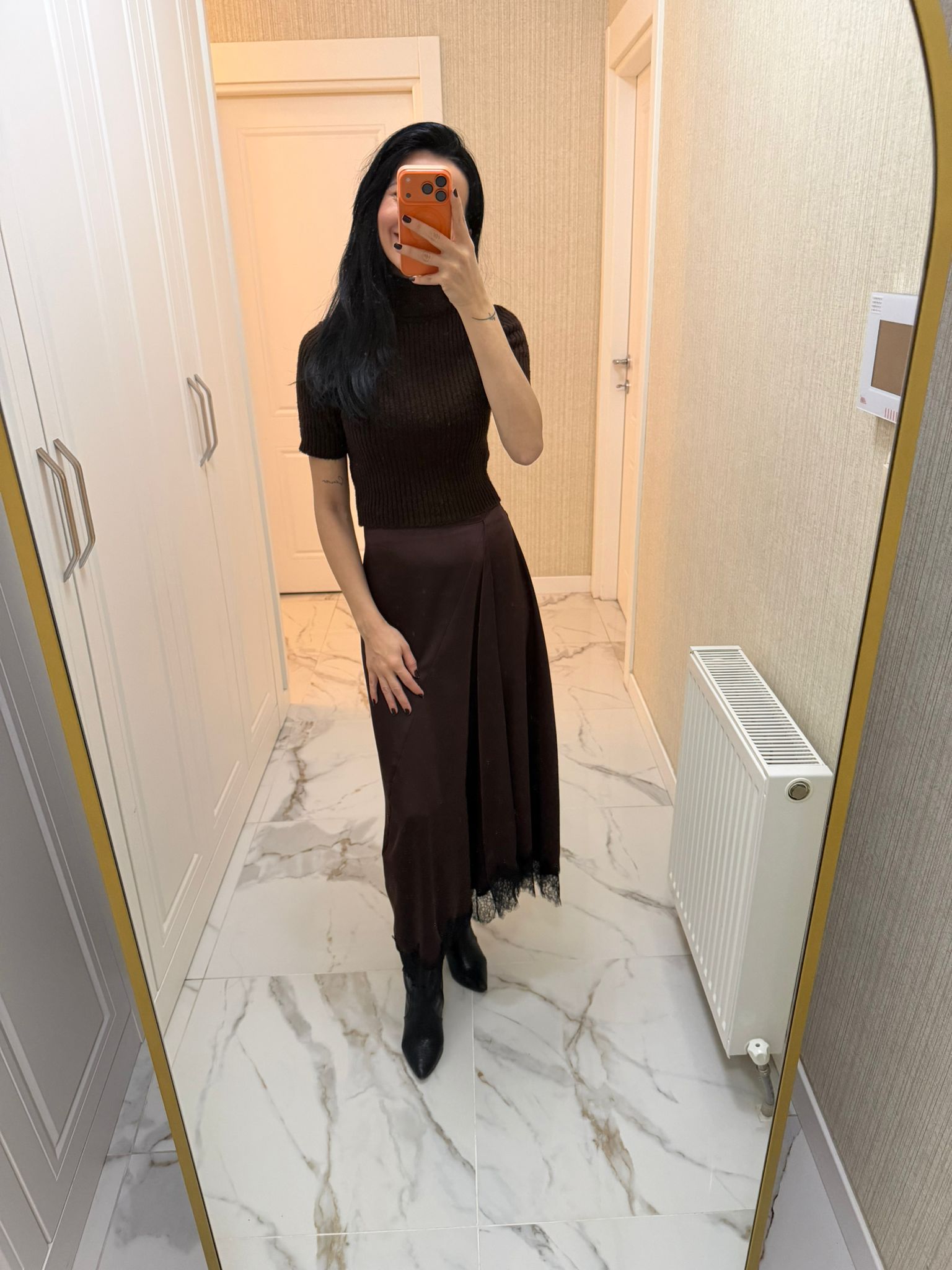 Kahverengi Dantel Detay Saten Etek TŞ D-2930