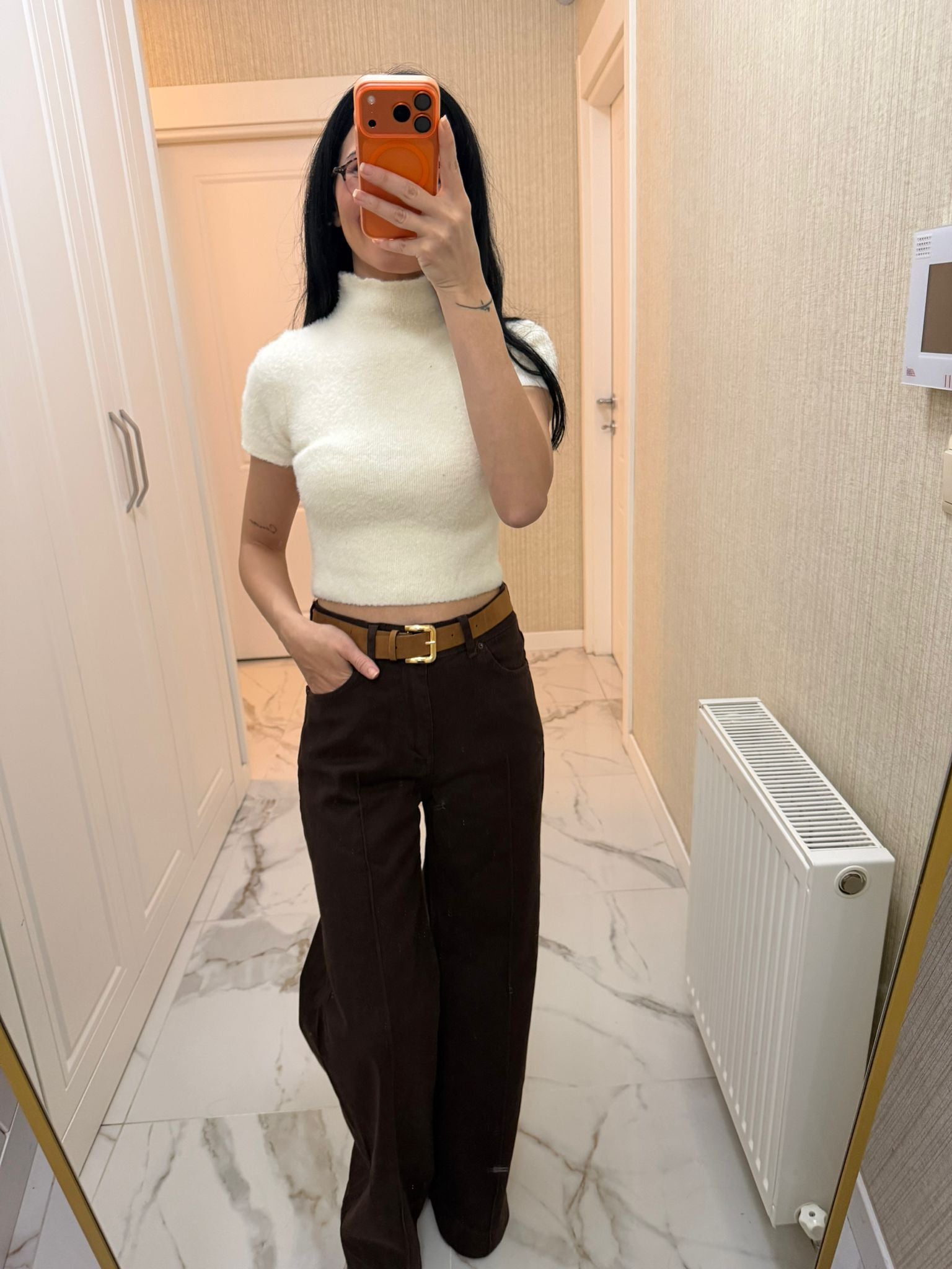 Kahverengi Kemerli Çimalı Bol Paça Pantolon